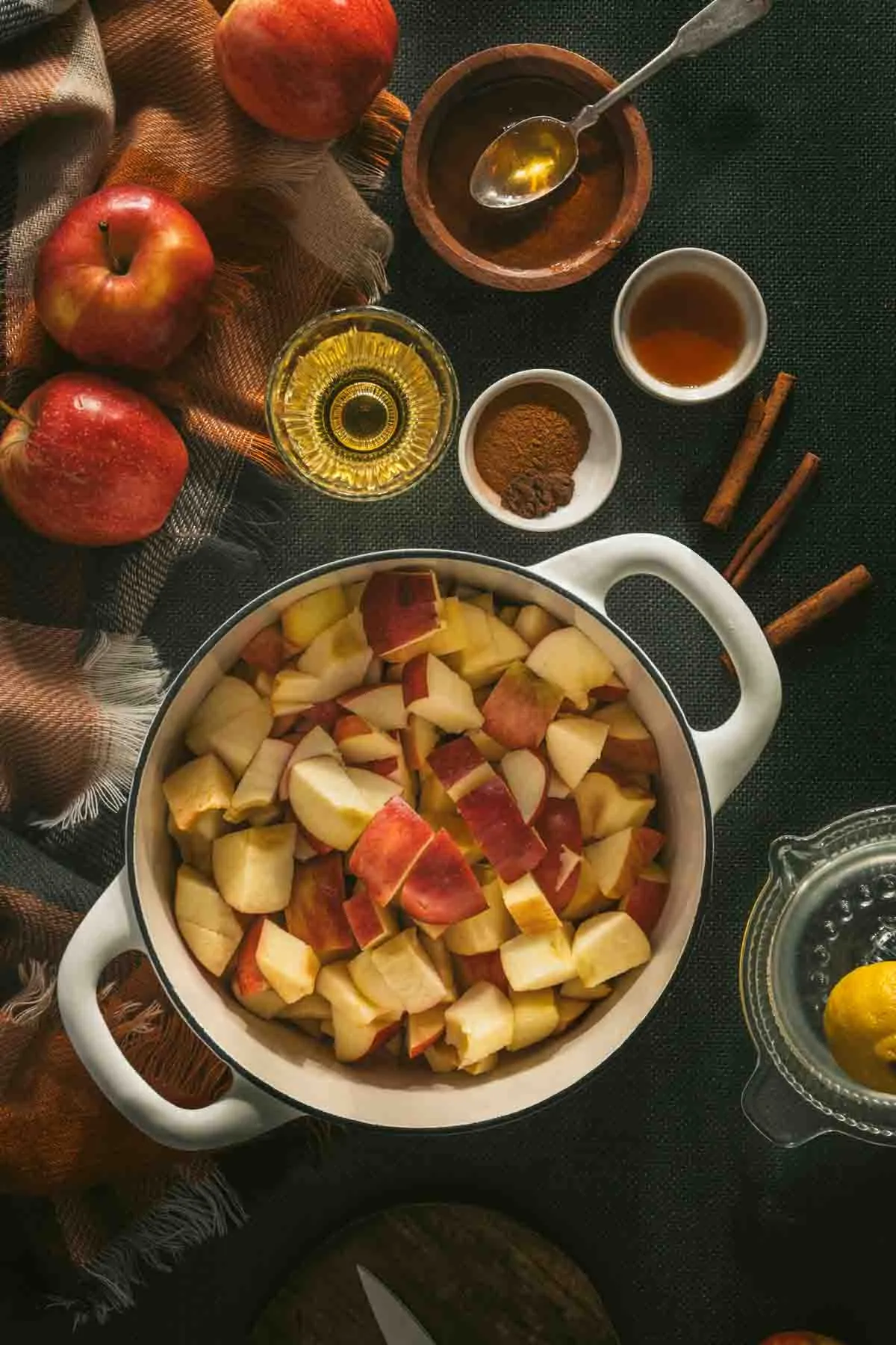 cut apples in a saucepan