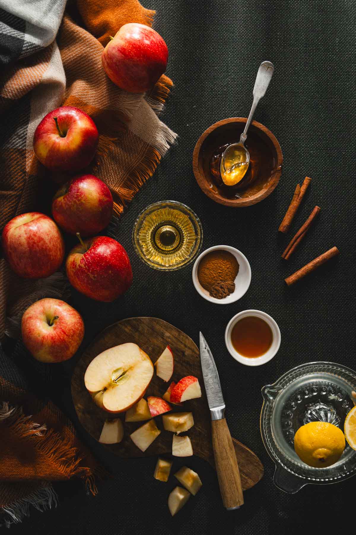 ingredients to make apple butter