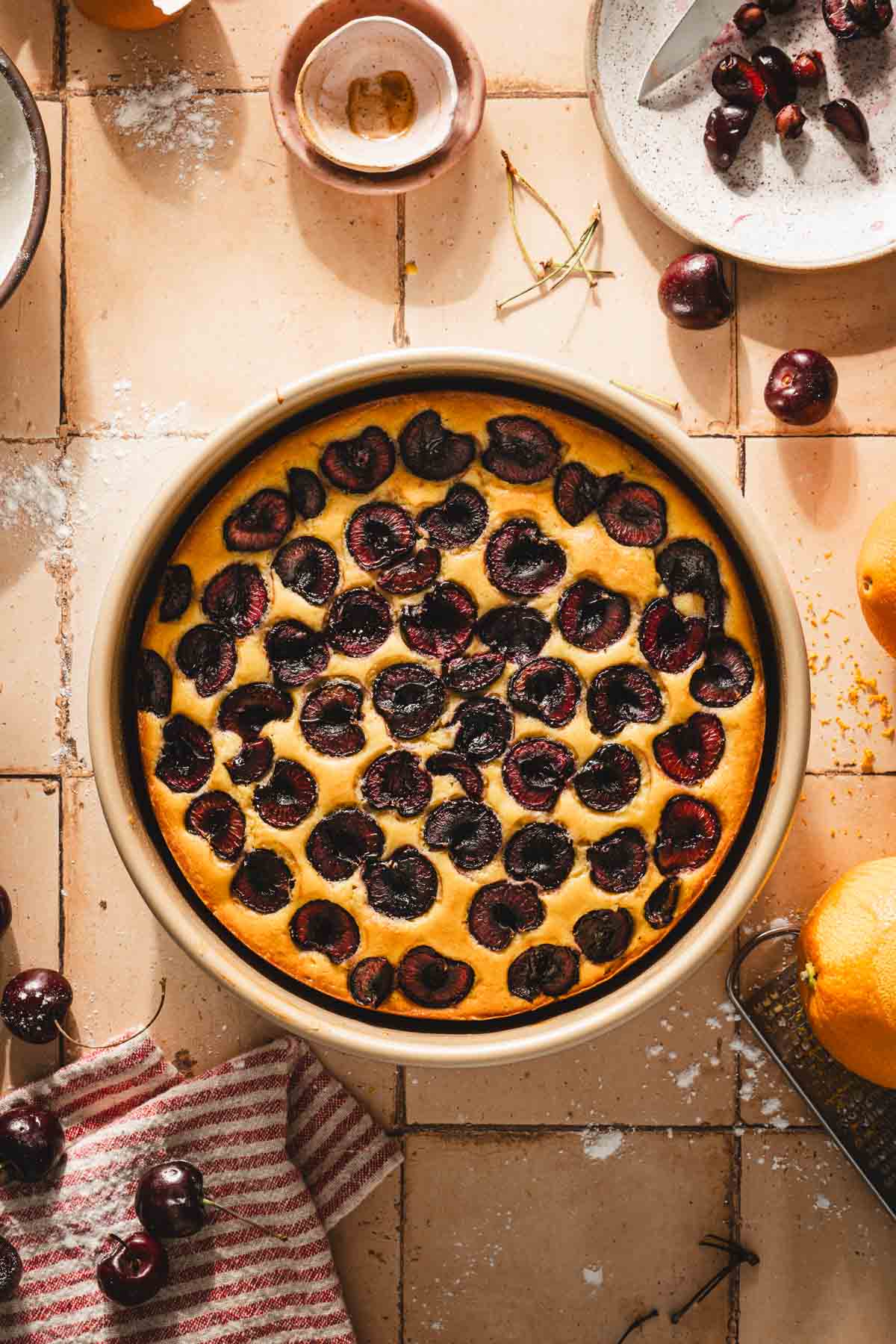 baked cherry biszkopt