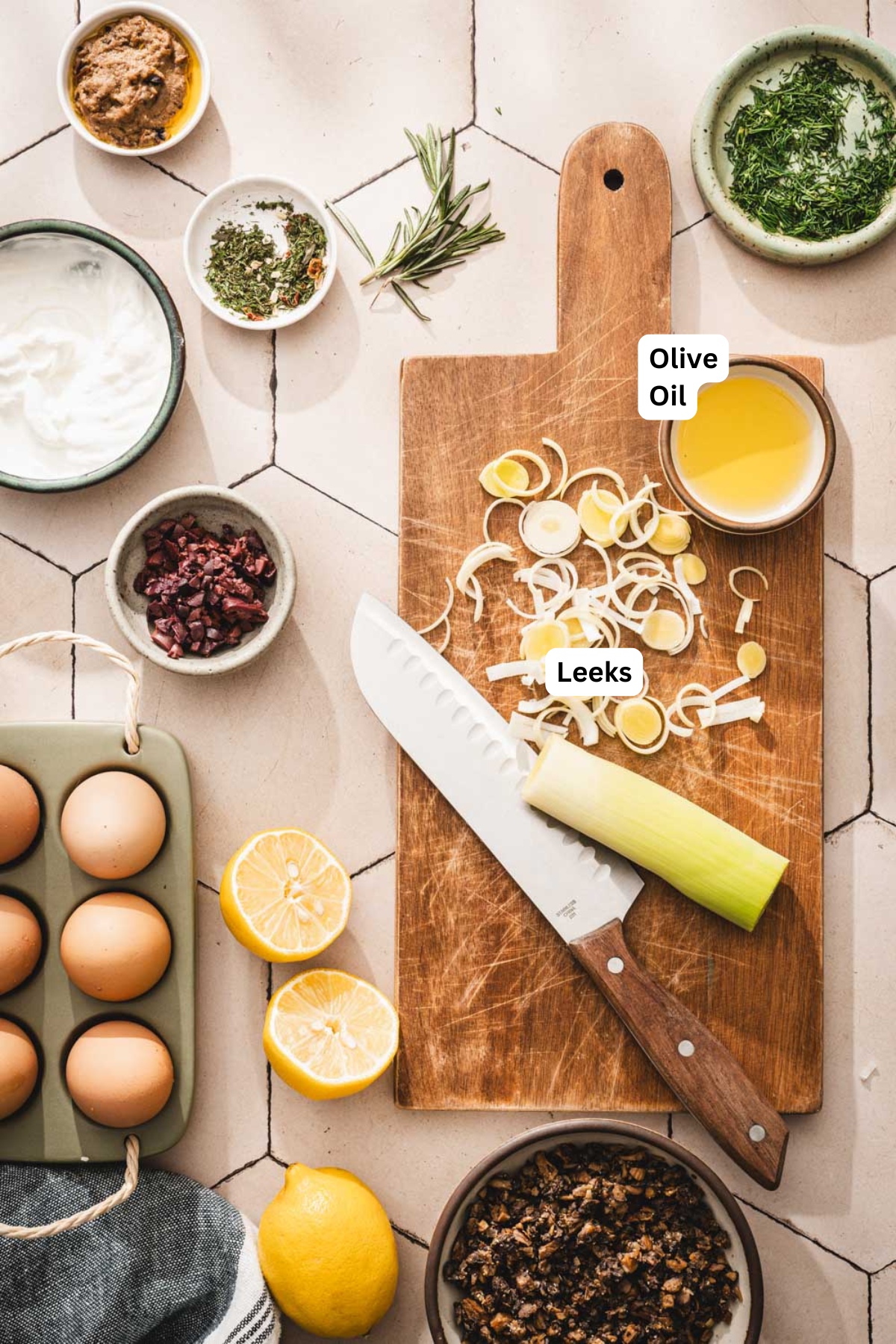 ingredints to make fried leeks with name tags