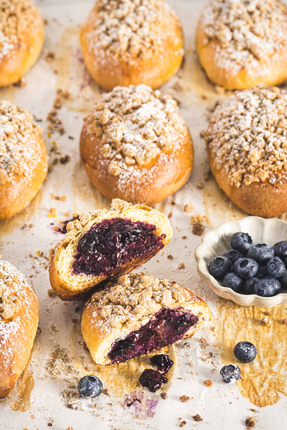 close up of baked jagodzianki