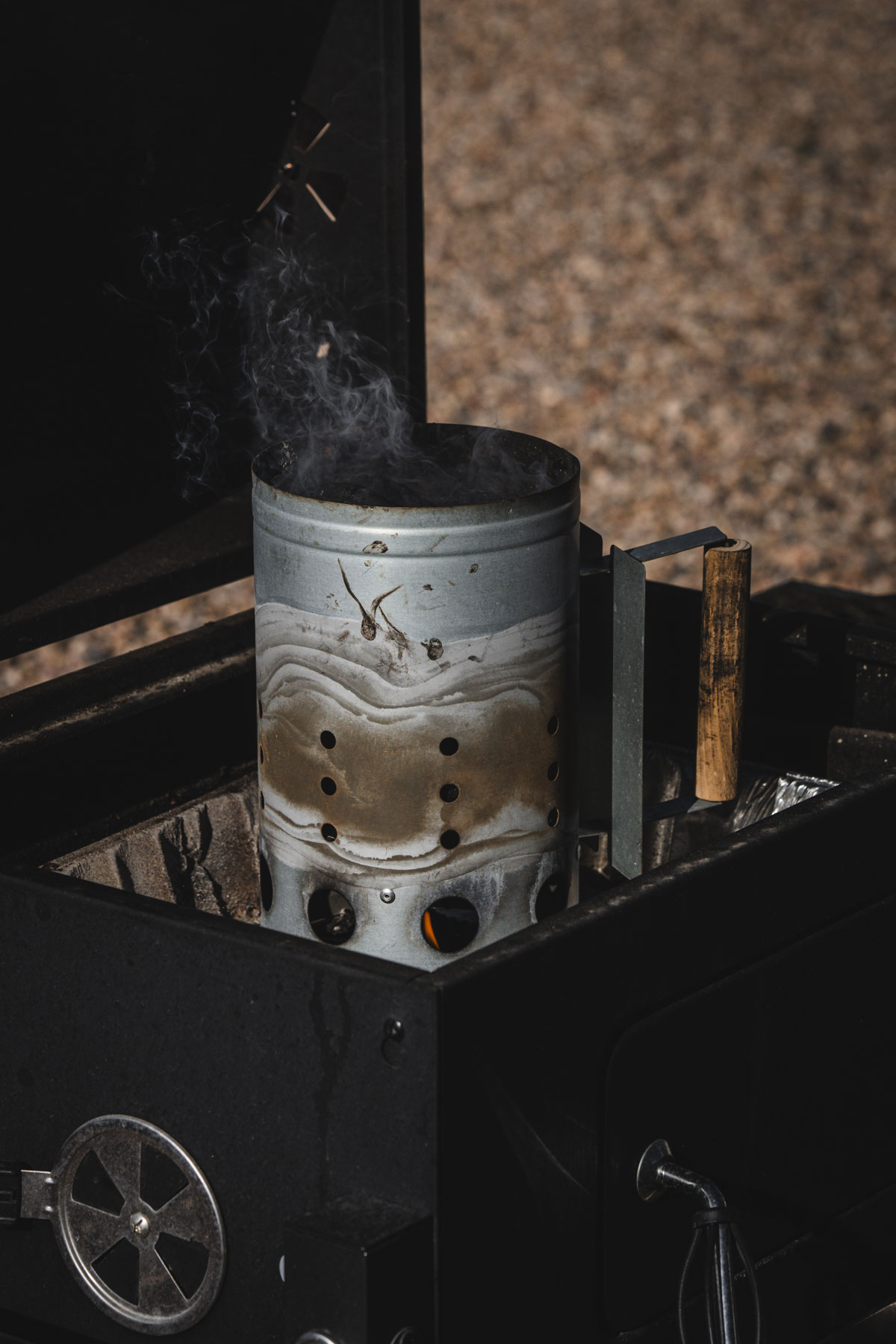 close up og grill chimney