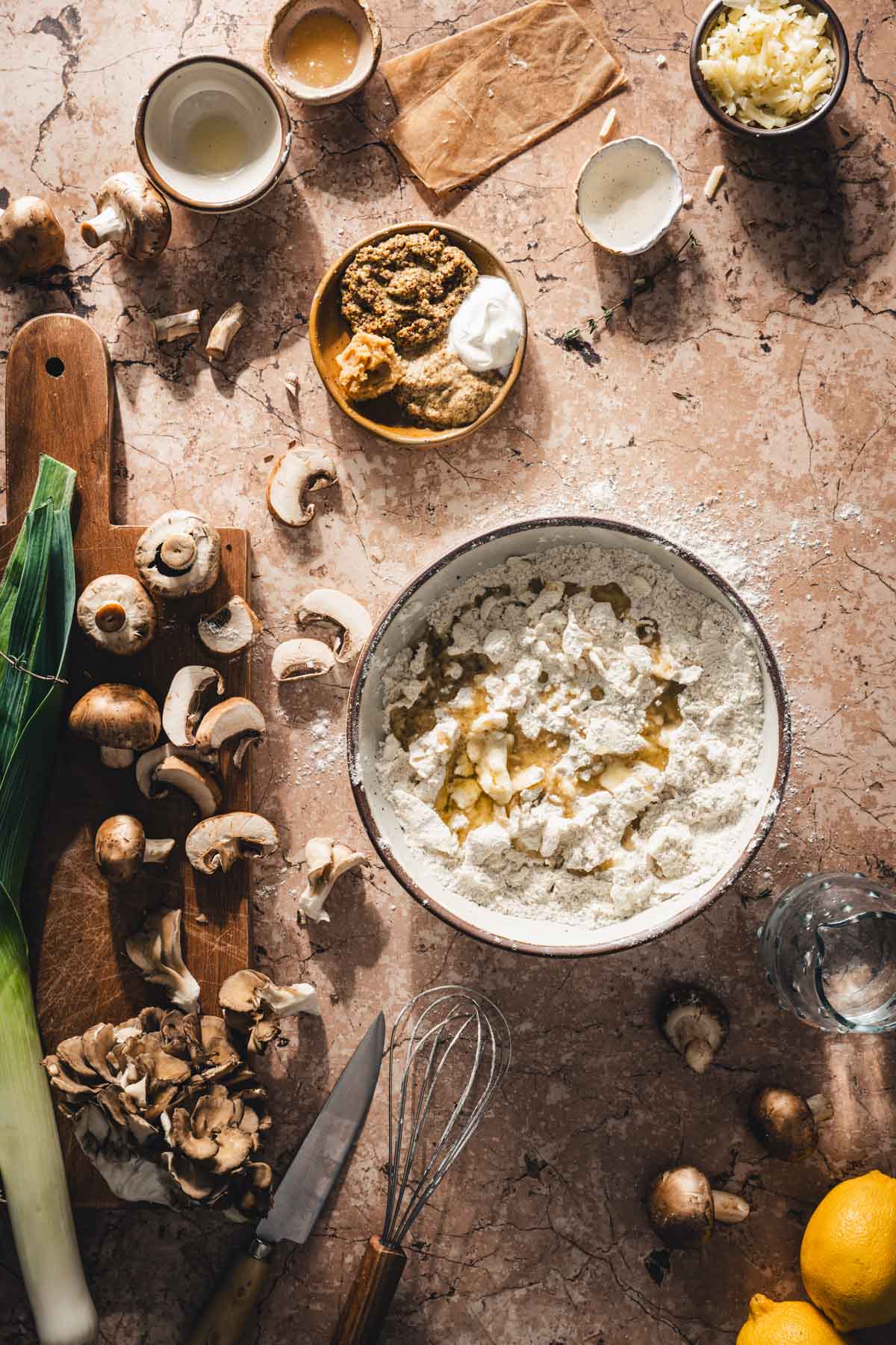 bowl with flour, buytter and oil
