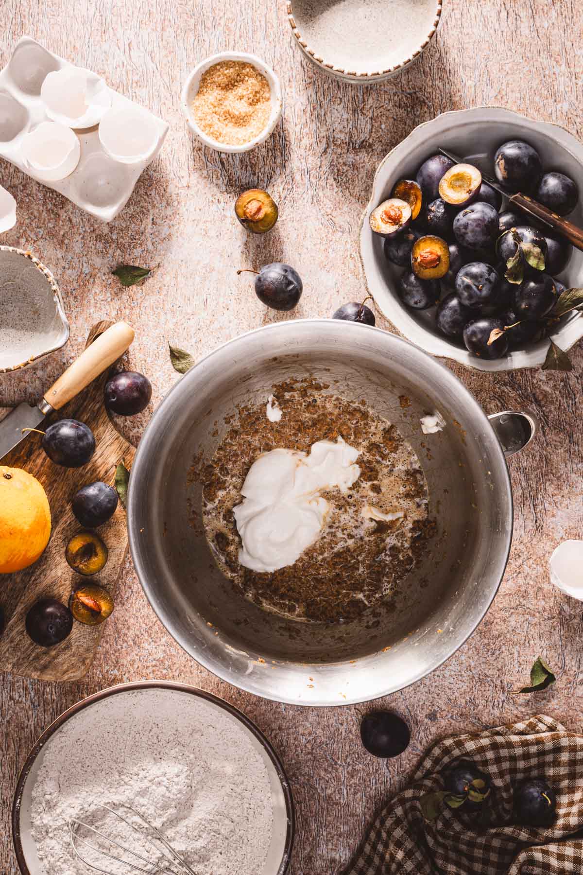 yogurt added to the wet ing