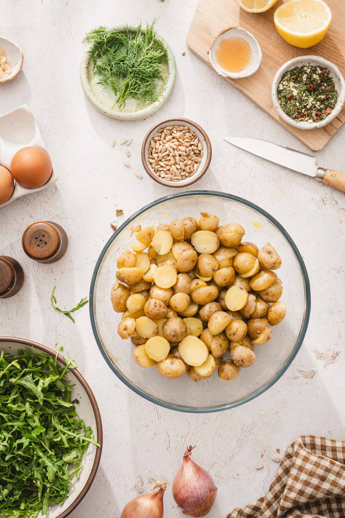 bowl with cooked potatoes