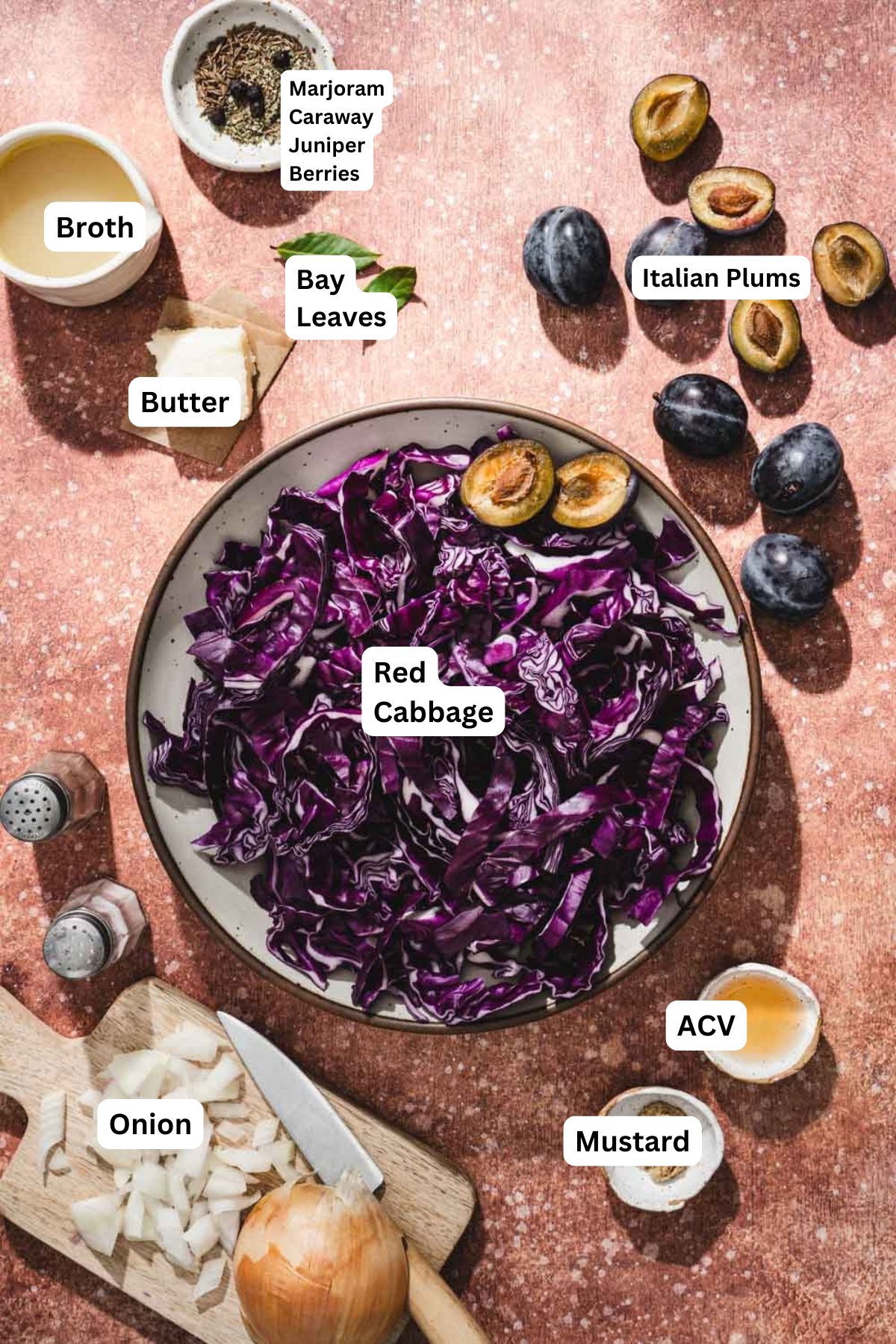 ingredients to make braised red cabbage