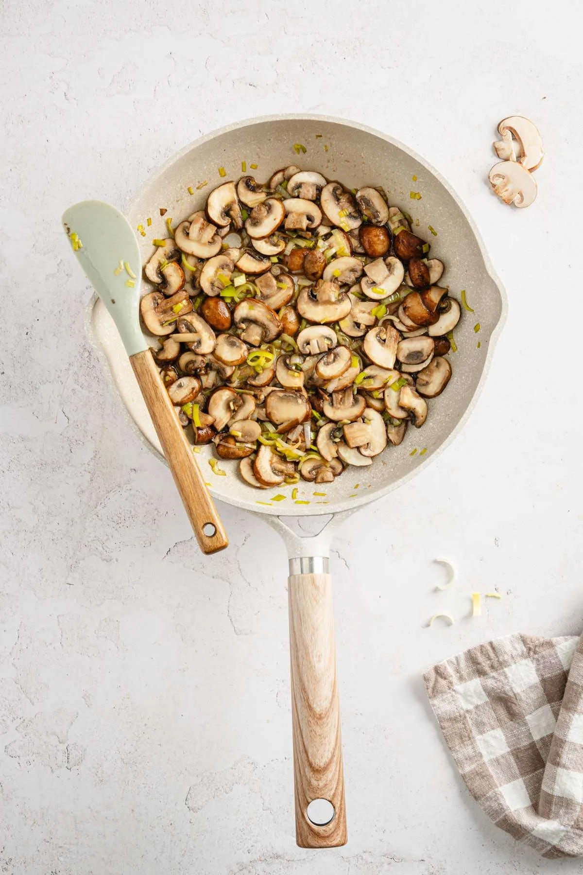 sautéed mushrooms
