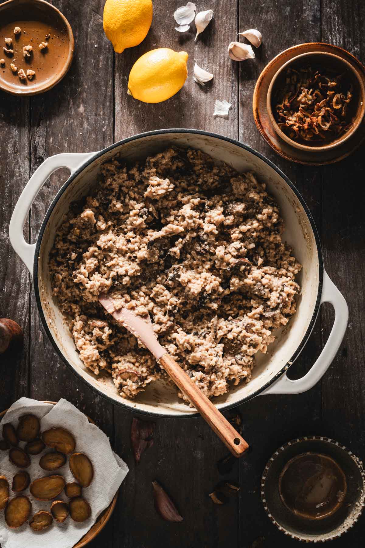 lagepan with cooked risotto ric