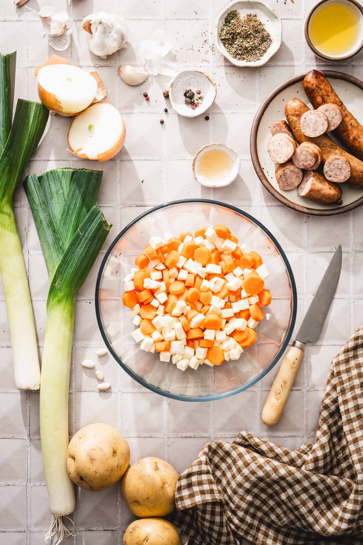 chopped veg in a glass bowl