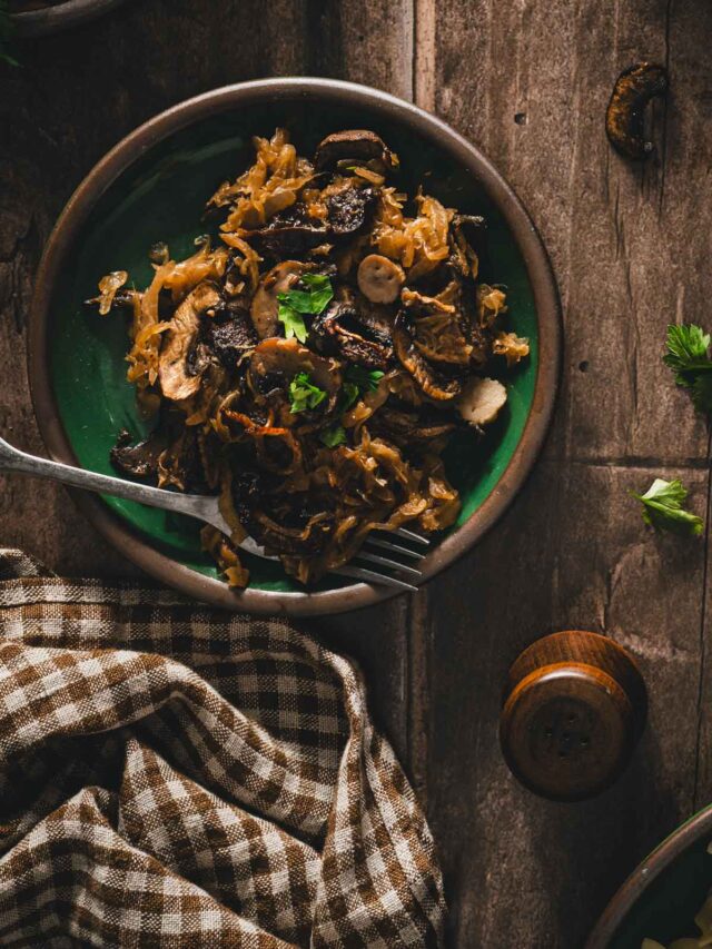 Polish Braised Sauerkraut with Mushroom Recipe