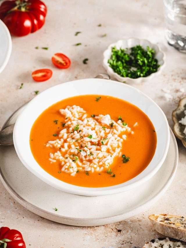 bowl with zupa pomidorowa with rice